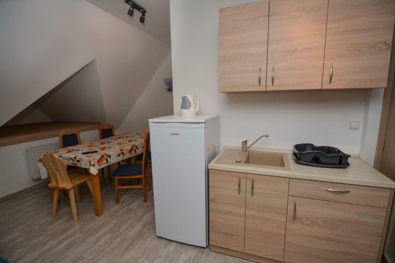 Vila Kamah Tatranská Lomnica Buitenkant foto