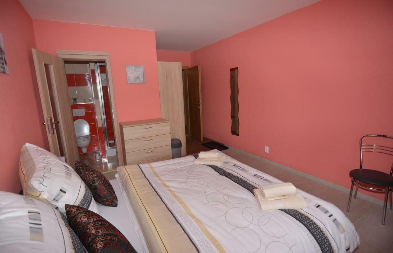 Vila Kamah Tatranská Lomnica Buitenkant foto